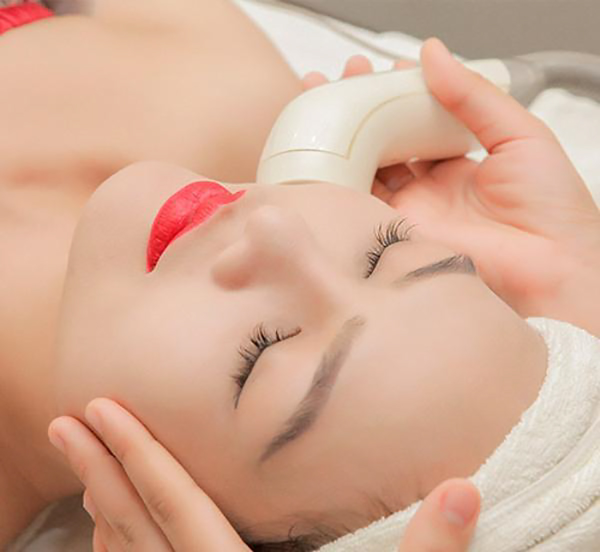 Những lưu &yacute; khi sử dụng điện di trong l&agrave;m đẹp 