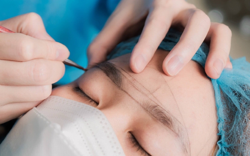 Mặt tr&aacute;i của nghề phun xăm thẩm mỹ