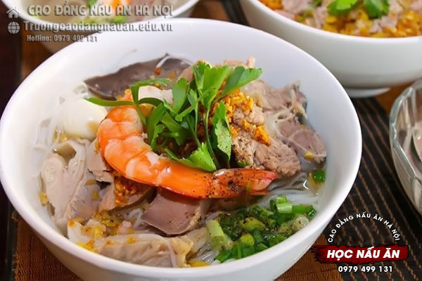 Học nấu hủ tiếu nam vang
