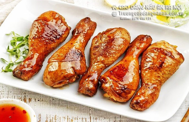 Th&agrave;nh Phẩm M&oacute;n Đ&ugrave;i G&agrave; Nướng Mật Ong