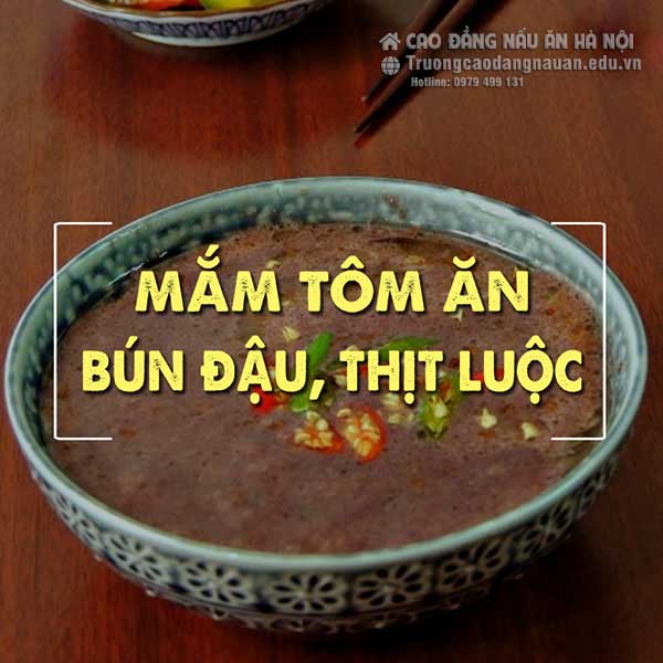 học pha nước chấm tỏi ớt