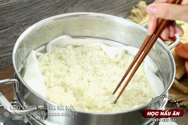 Hấp cơm nếp