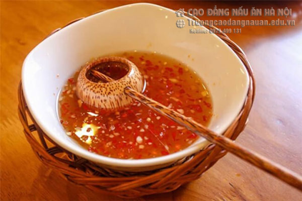 C&aacute;ch 1: C&aacute;ch Pha Nước Mắm Cơm Tấm Truyền Thống