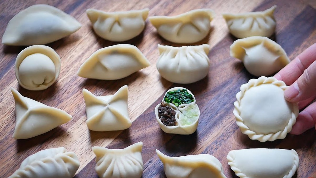 L&agrave;m vỏ b&aacute;nh Dumpling