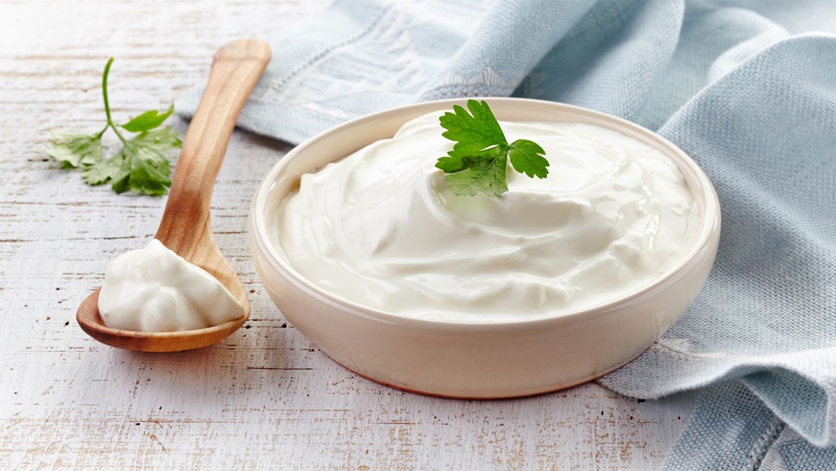 C&aacute;ch l&agrave;m Sour Cream