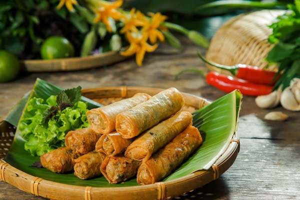 Nem r&aacute;n chấm mắm n&ecirc;m