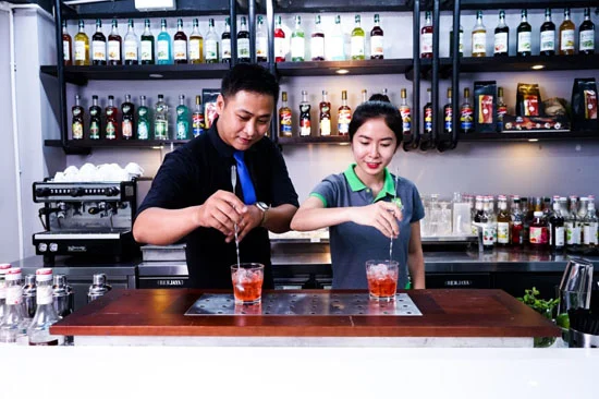 Con đường để trở thành Mixologist