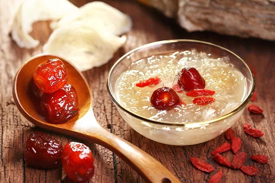 Tổ yến chưng đường phèn