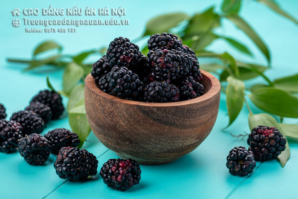 Ph&uacute;c Bồn Tử L&agrave; G&igrave;?