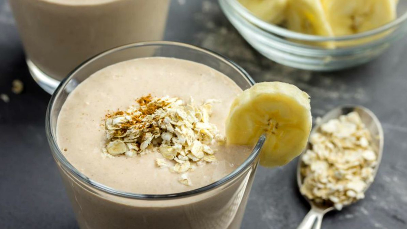 Smoothie xo&agrave;i, chuối, yến mạch, hạt chia
