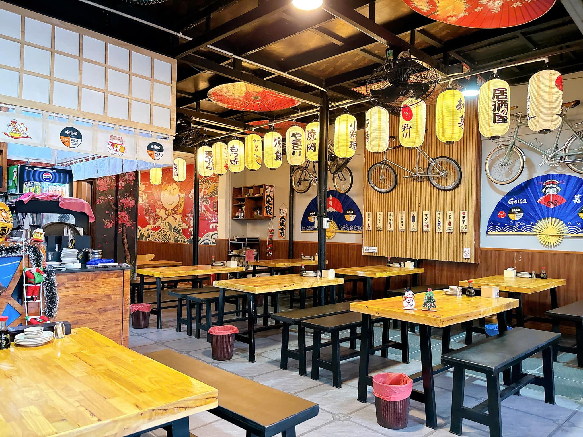 Nh&agrave; h&agrave;ng sushi Edosushi