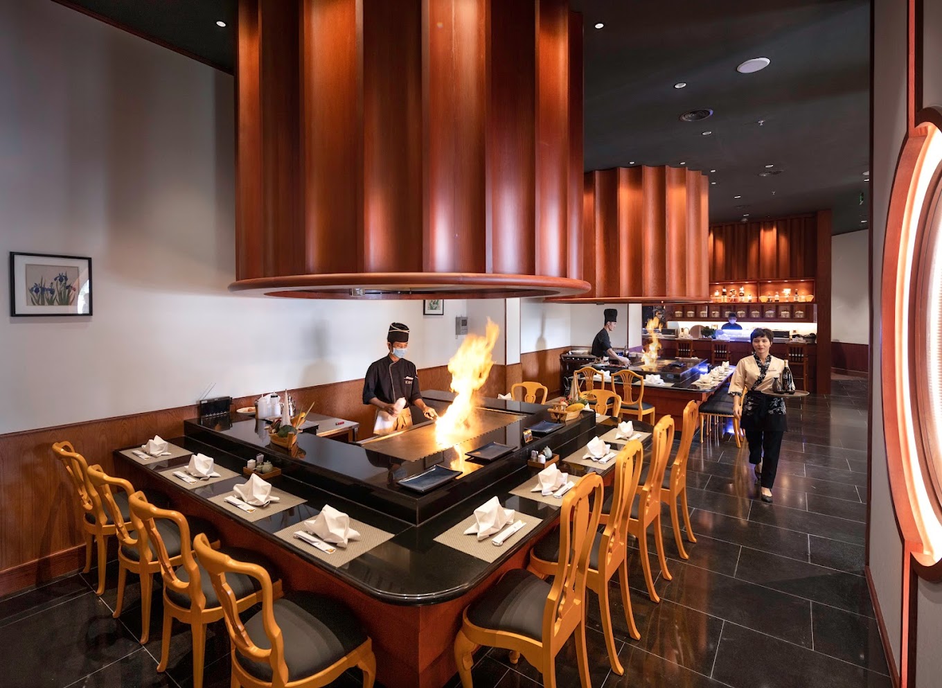 EDOSUSHI NHÀ HÀNG NHẬT BẢN