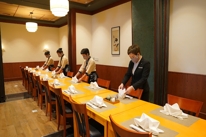 qu&aacute;n ăn nhật Edosushi