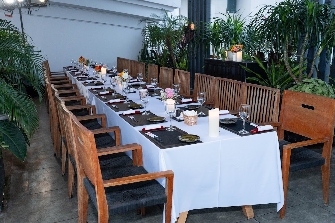 Đặt b&agrave;n tại Kaiba Sushi Restaurant v&ocirc; c&ugrave;ng đơn giản