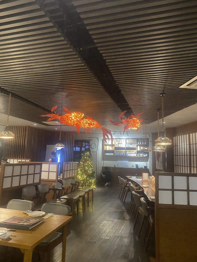 Nama sushi nhà hàng nhật