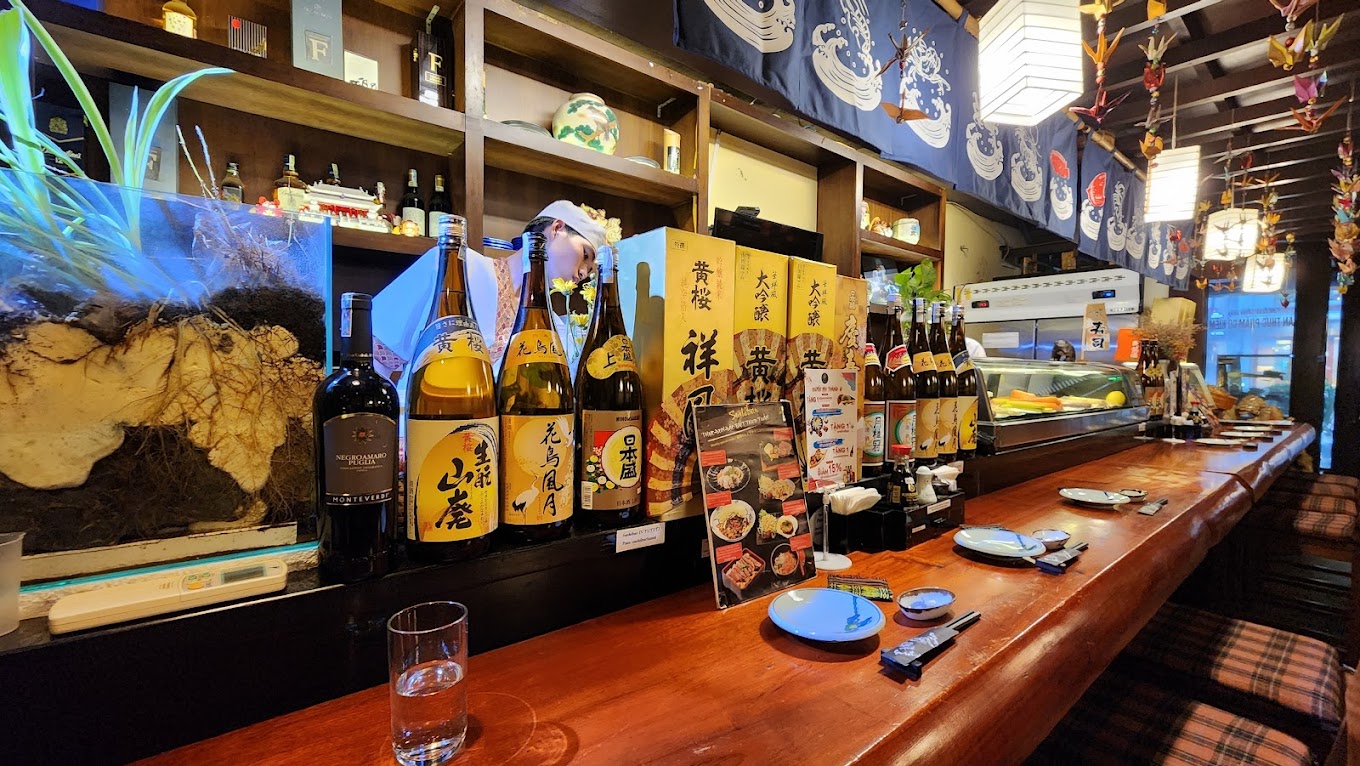 Sushibar qu&aacute;n ăn nhật bản