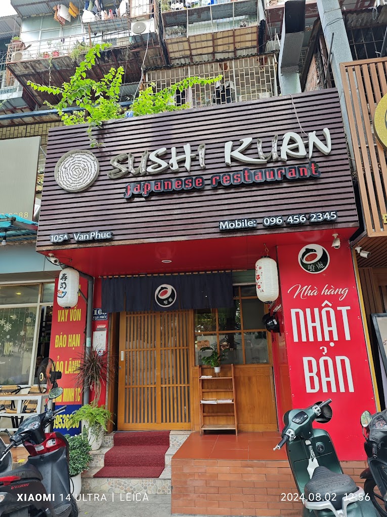 SUSHI KUAN NHÀ HÀNG NHẬT BẢN