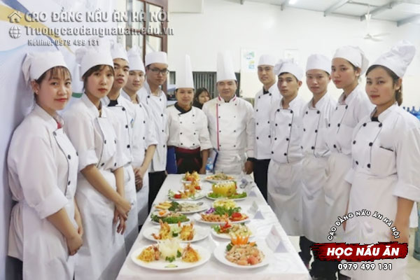 nên học nấu ăn ở đâu